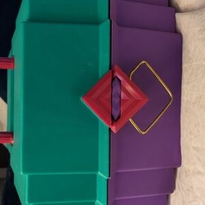 Vintage sassaby makeup box